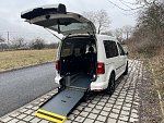 VW Caddy: rampa pro převoz vozíčkáře