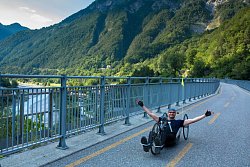 S handbiky na cyklopouti Alpe Adria