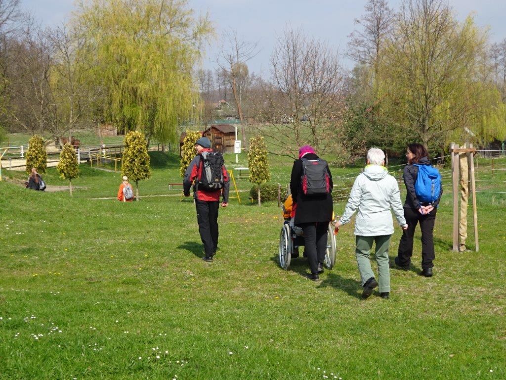 Společné doprovázené poutě lidí zdravých a handicapovaných