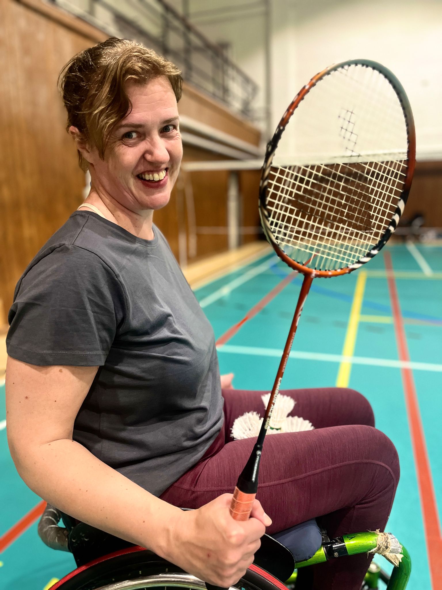 Parabadminton
